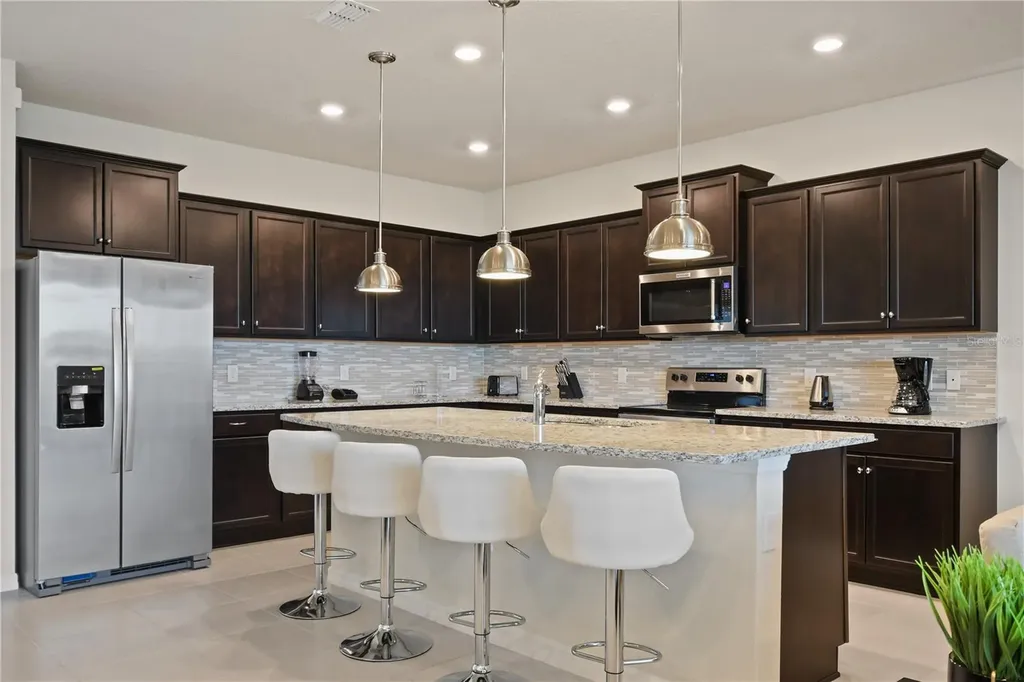 2176 Lelani Circle Davenport FL 33897