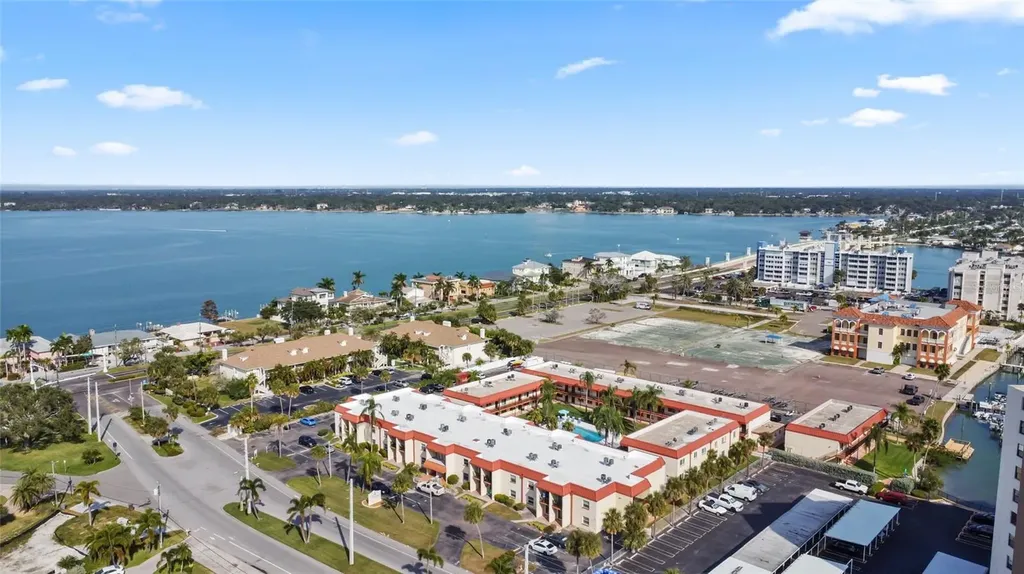 10365 Paradise Boulevard Treasure Island FL 33706