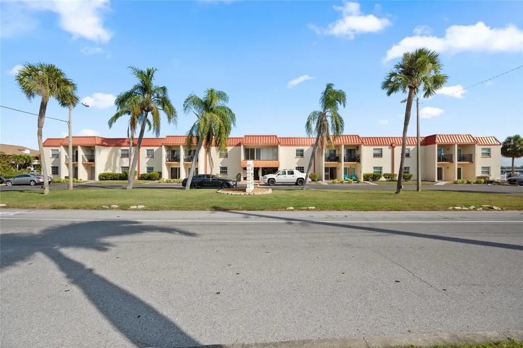 10365 Paradise Boulevard Treasure Island FL 33706