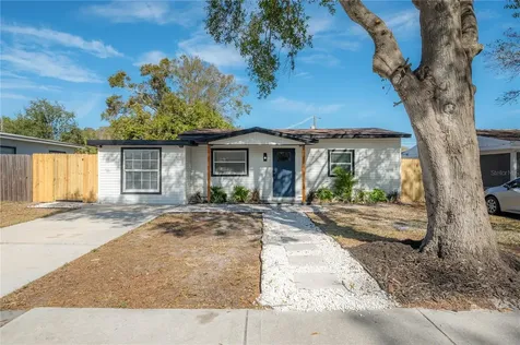 1029 57th Avenue N St Petersburg FL 33703