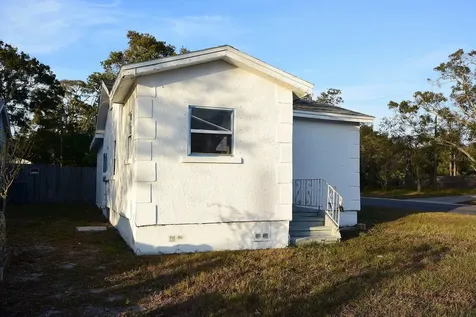 4701 17th Avenue S St Petersburg FL 33711