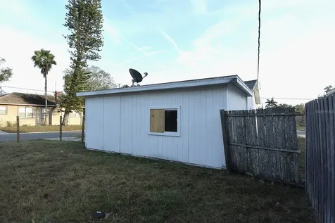 4701 17th Avenue S St Petersburg FL 33711