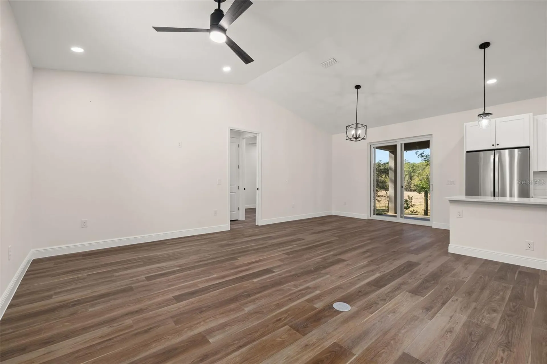 2327 N Monterey Road Avon Park FL 33825