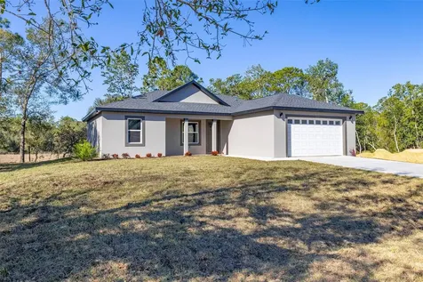 2327 N Monterey Road Avon Park FL 33825
