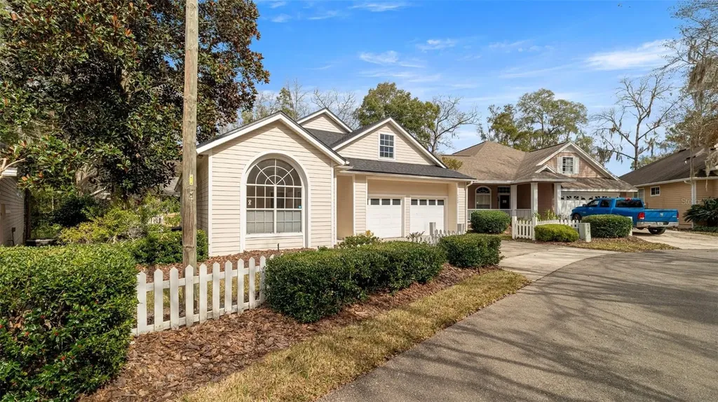9428 SW 39th Avenue Gainesville FL 32608