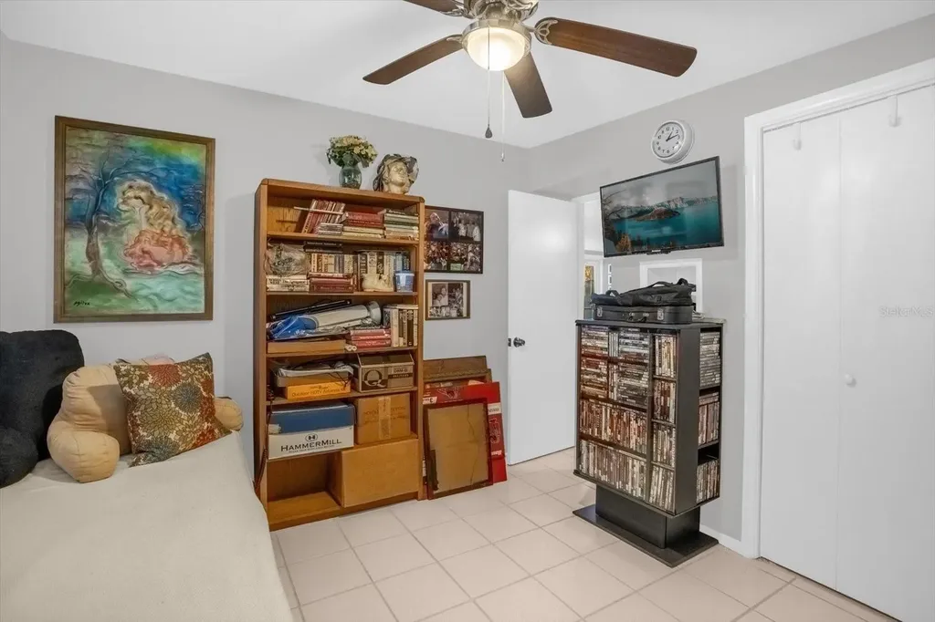 8150 Spring Drive Yalaha FL 34797