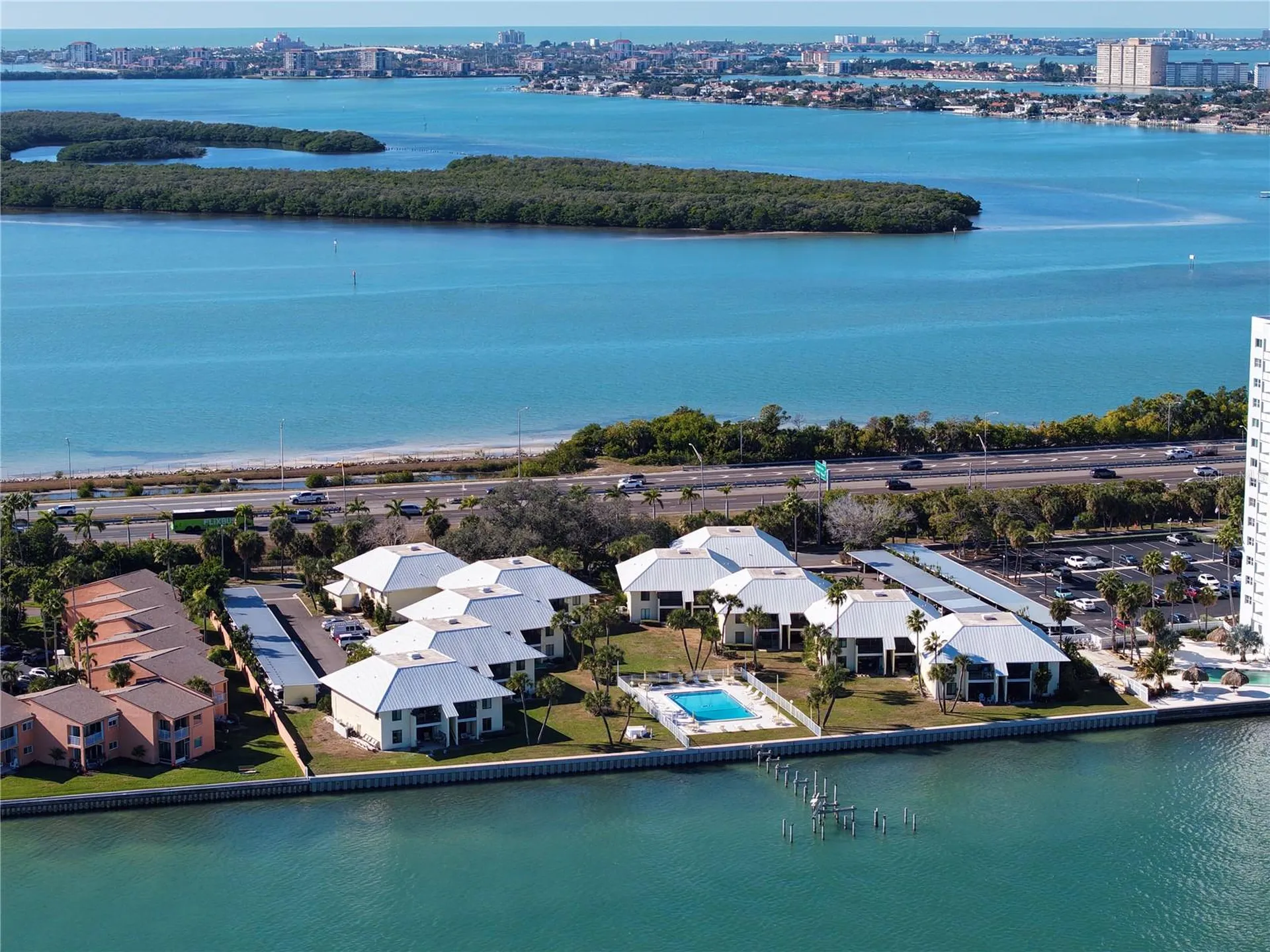 7310 Sunshine Skyway Lane S St Petersburg FL 33711