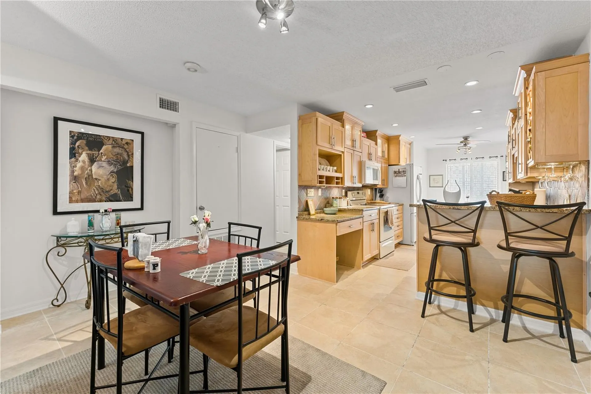 7310 Sunshine Skyway Lane S St Petersburg FL 33711