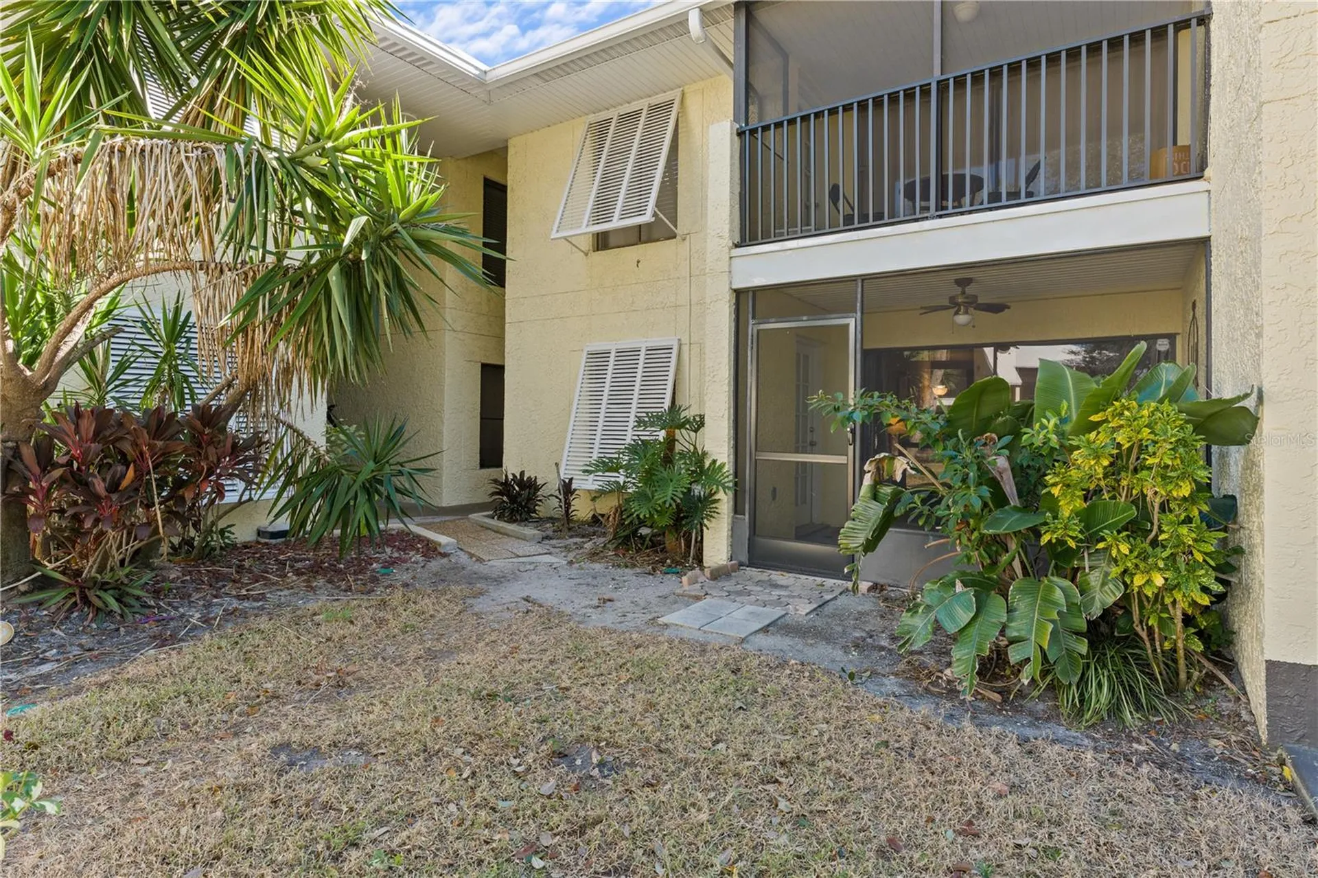 7310 Sunshine Skyway Lane S St Petersburg FL 33711