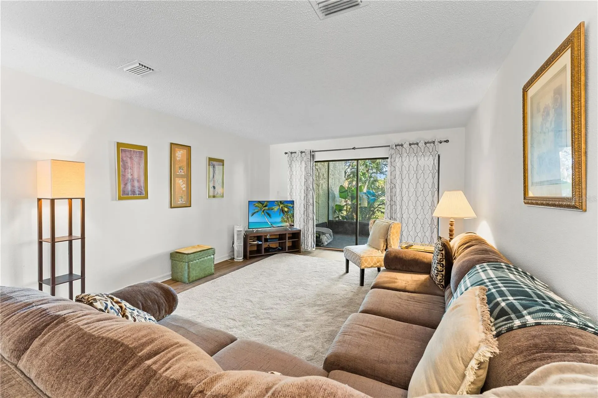7310 Sunshine Skyway Lane S St Petersburg FL 33711