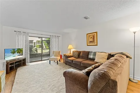 7310 Sunshine Skyway Lane S St Petersburg FL 33711