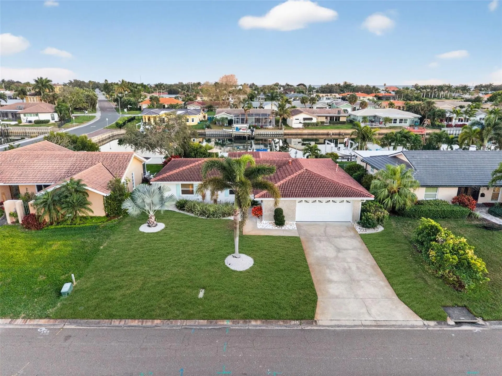 1984 Michigan Avenue NE St Petersburg FL 33703