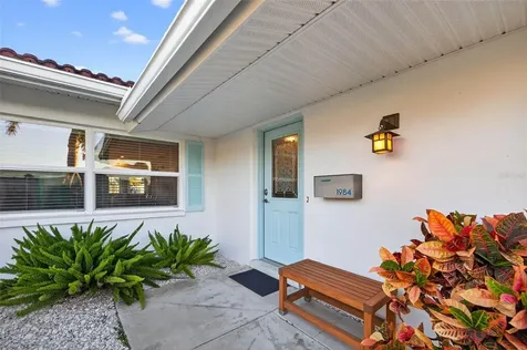 1984 Michigan Avenue NE St Petersburg FL 33703