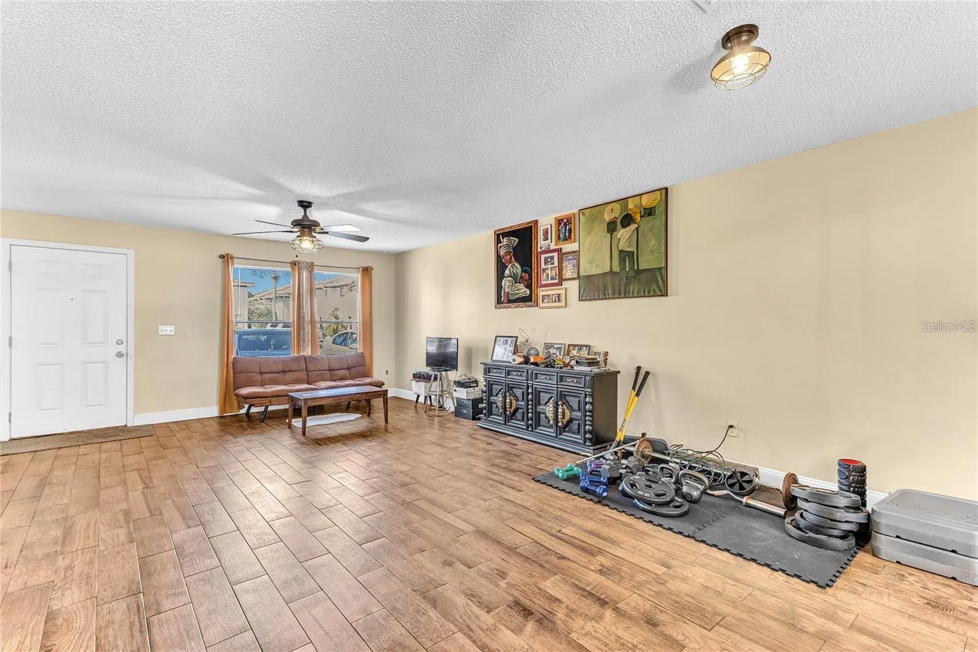 1631 Little Falls Circle Orlando FL 32807
