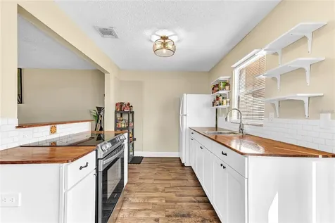 1631 Little Falls Circle Orlando FL 32807