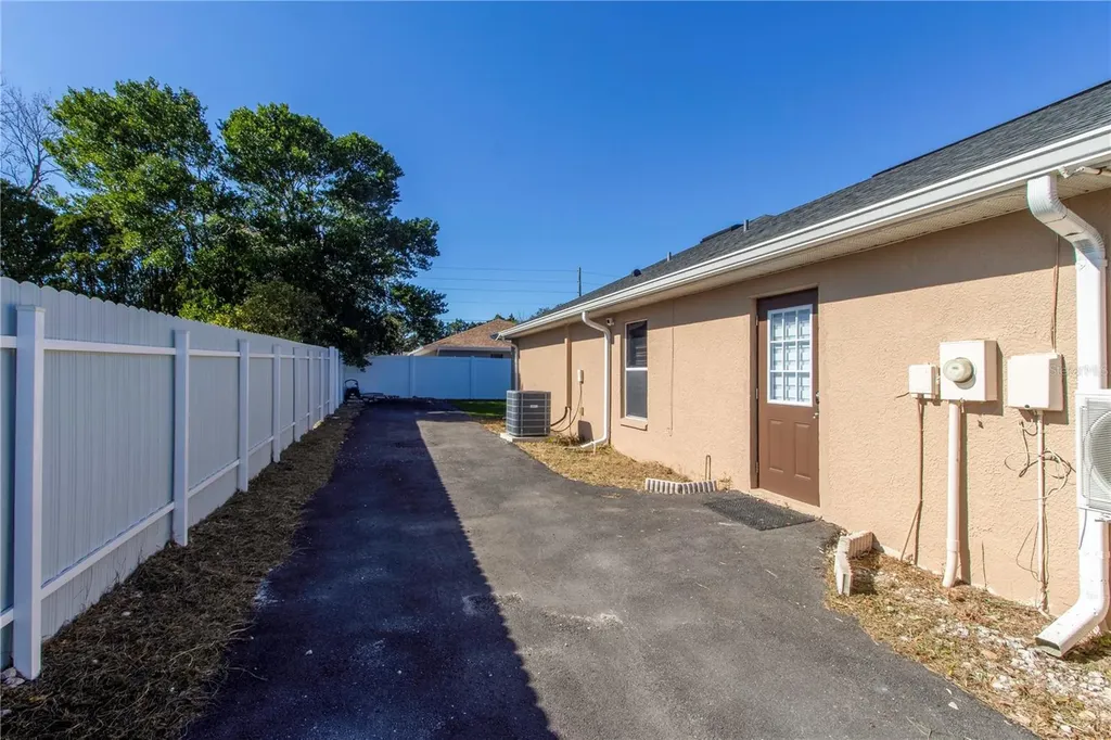12374 Corrine Spring Hill FL 34609