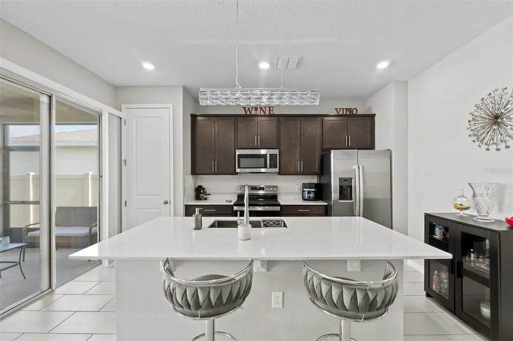 858 Ballantyne Drive Lake Wales FL 33898