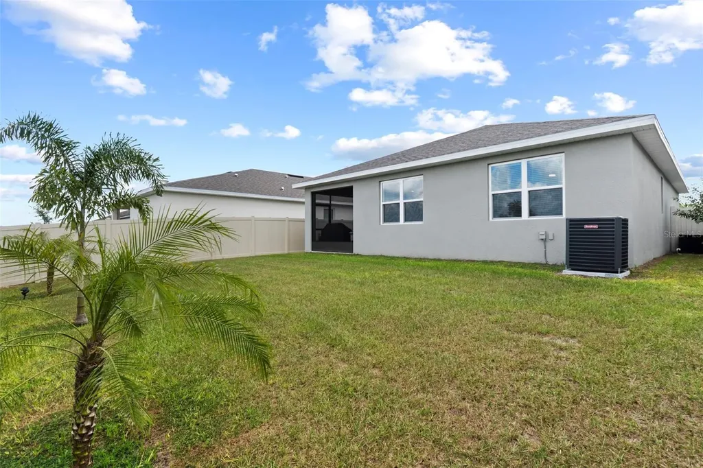 858 Ballantyne Drive Lake Wales FL 33898