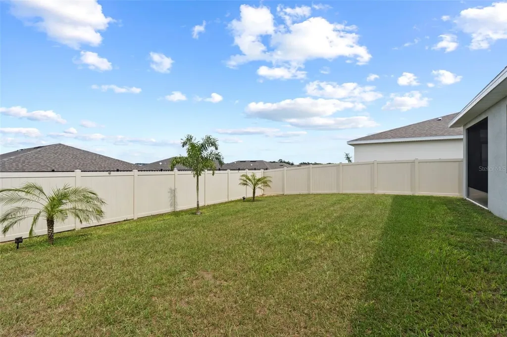 858 Ballantyne Drive Lake Wales FL 33898