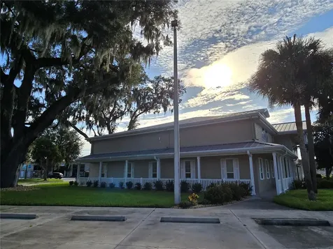 2502 Frontage Park Place Plant City FL 33563