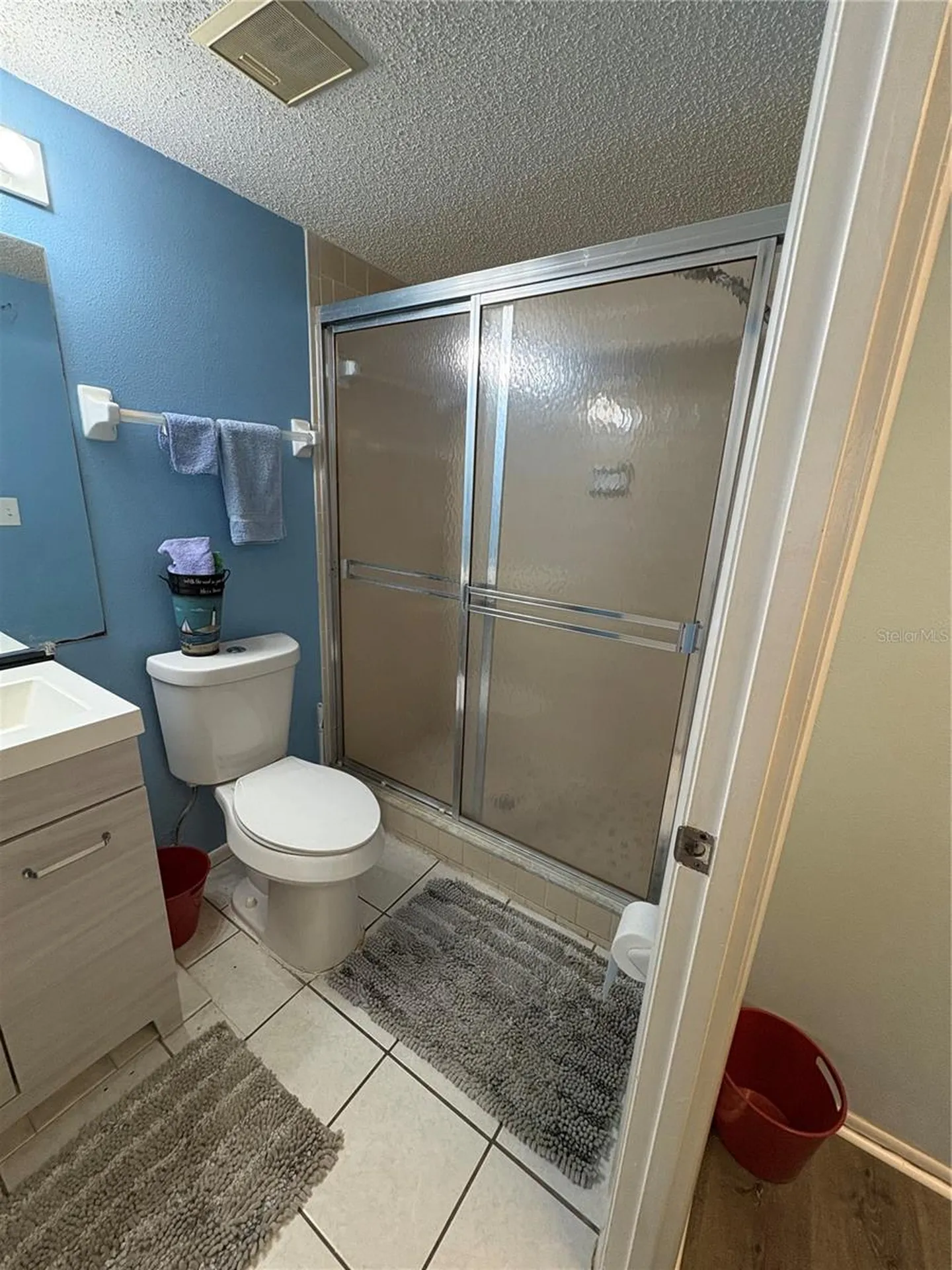 3064 Lake Bayshore Drive Bradenton FL 34205