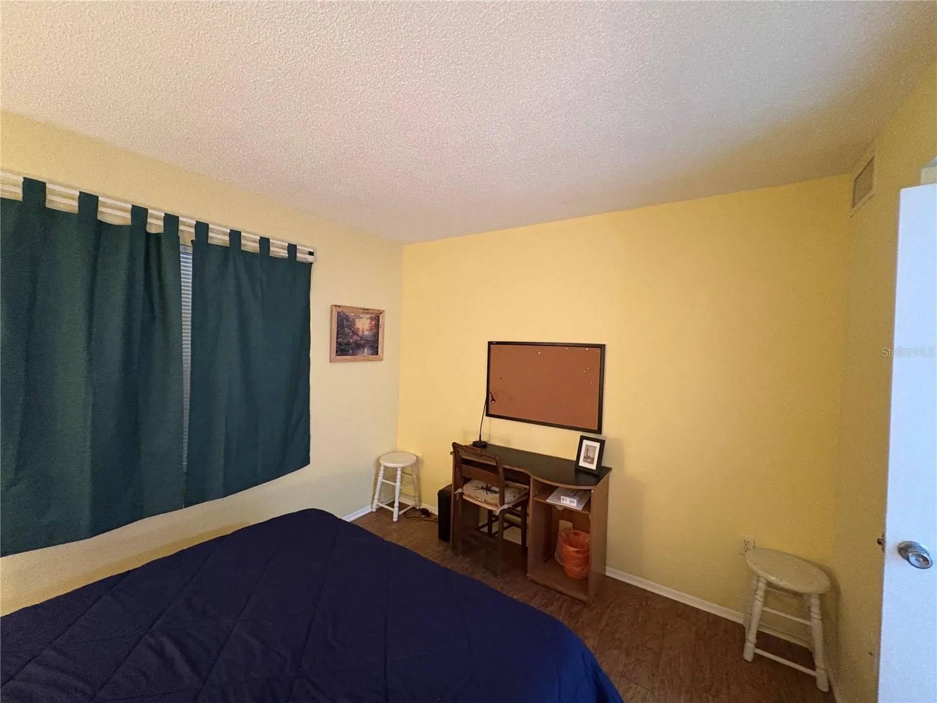 3064 Lake Bayshore Drive Bradenton FL 34205