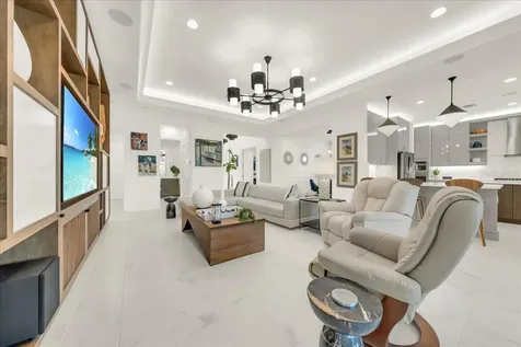 11230 Daphne Court Naples FL 34120