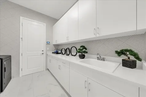 11230 Daphne Court Naples FL 34120