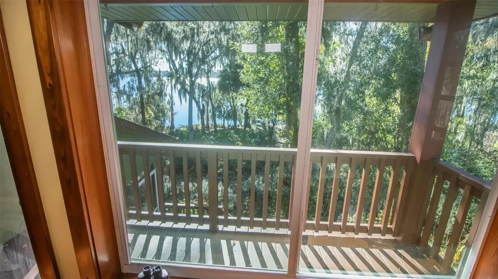 243 Herman Drive Hawthorne FL 32640