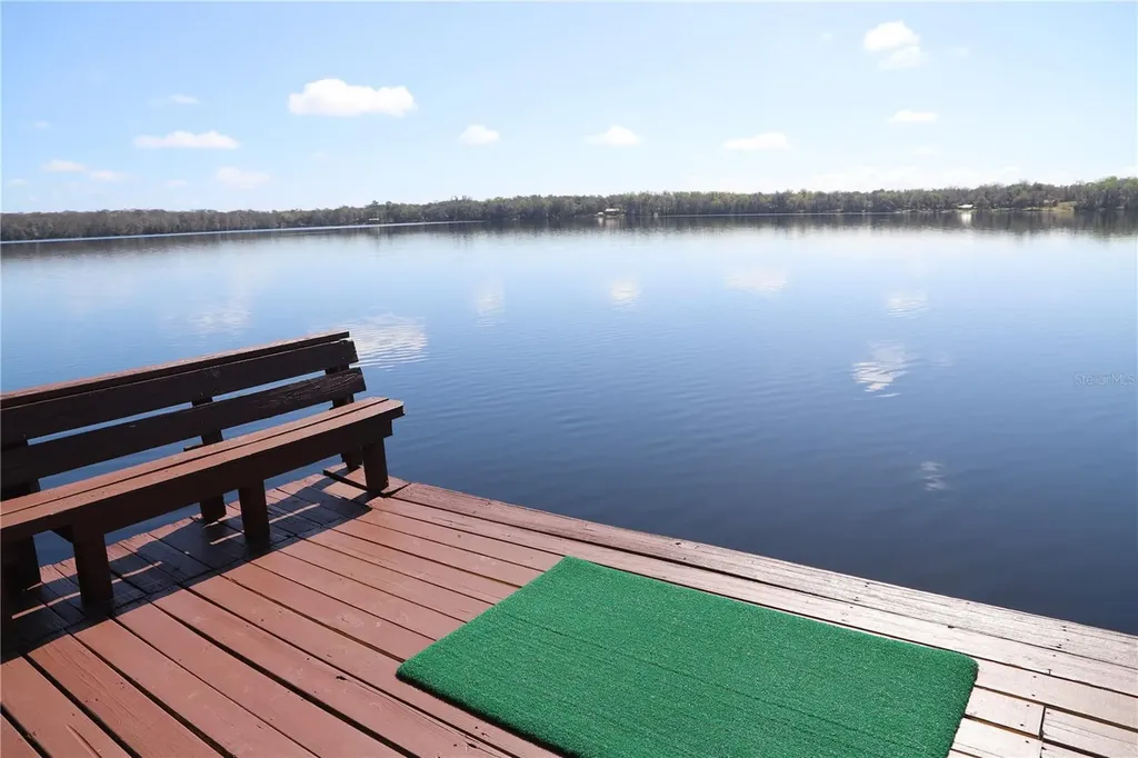 243 Herman Drive Hawthorne FL 32640
