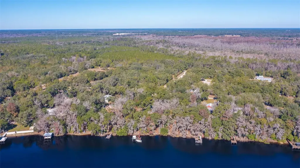 243 Herman Drive Hawthorne FL 32640