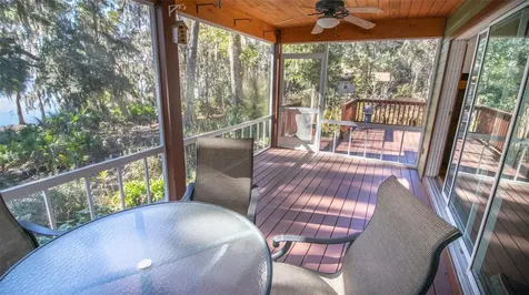 243 Herman Drive Hawthorne FL 32640
