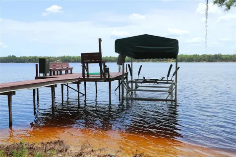 243 Herman Drive Hawthorne FL 32640