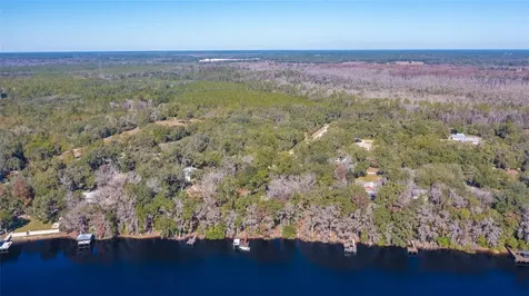 243 Herman Drive Hawthorne FL 32640