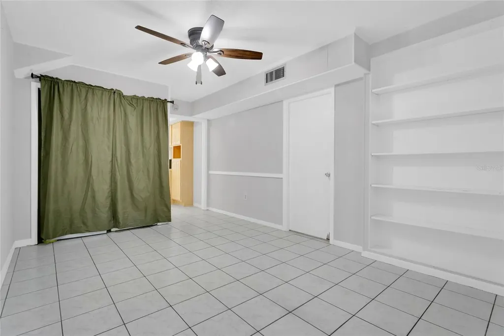 2704 Mendelin Street Apopka FL 32703