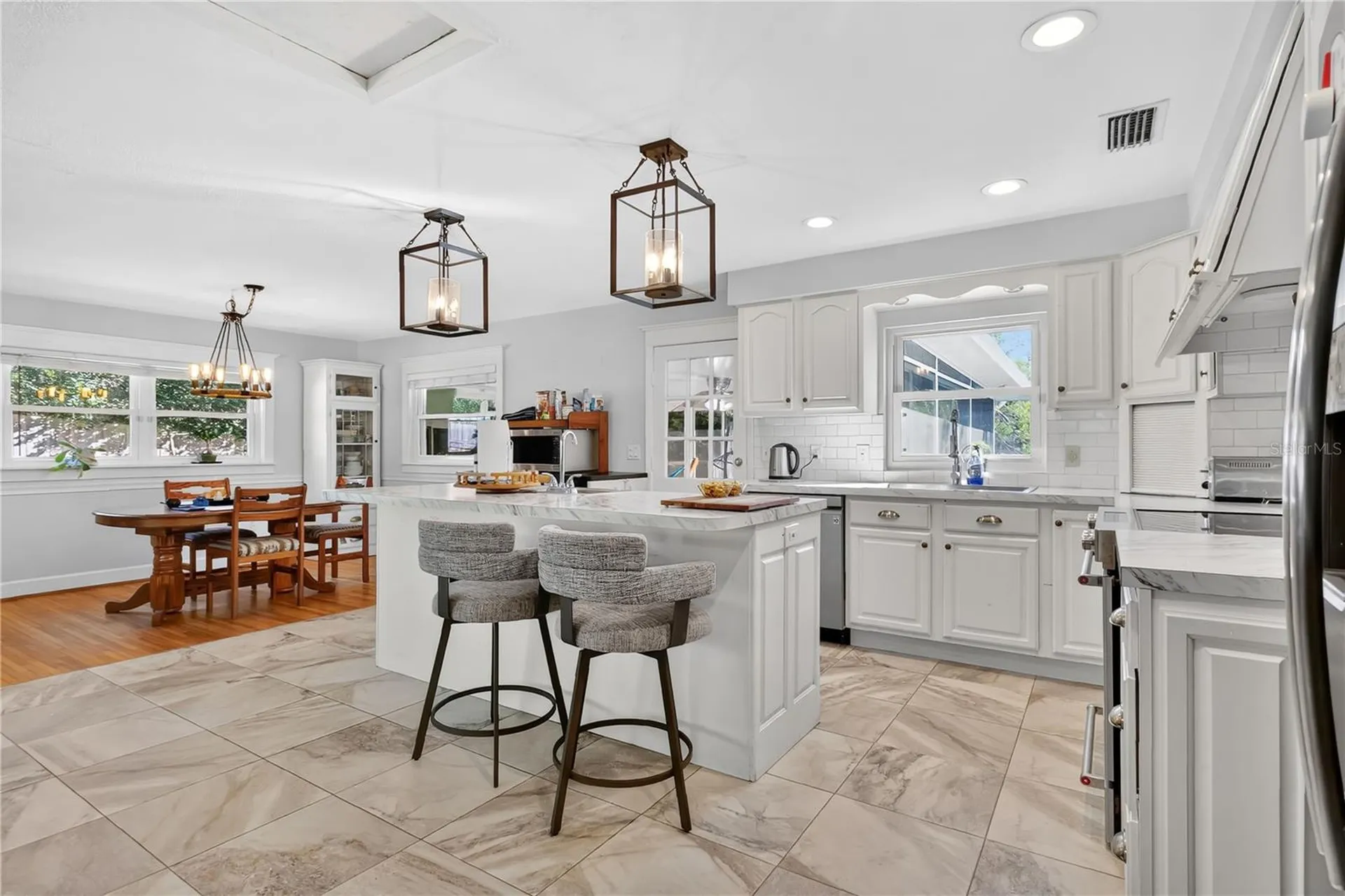 2704 Mendelin Street Apopka FL 32703