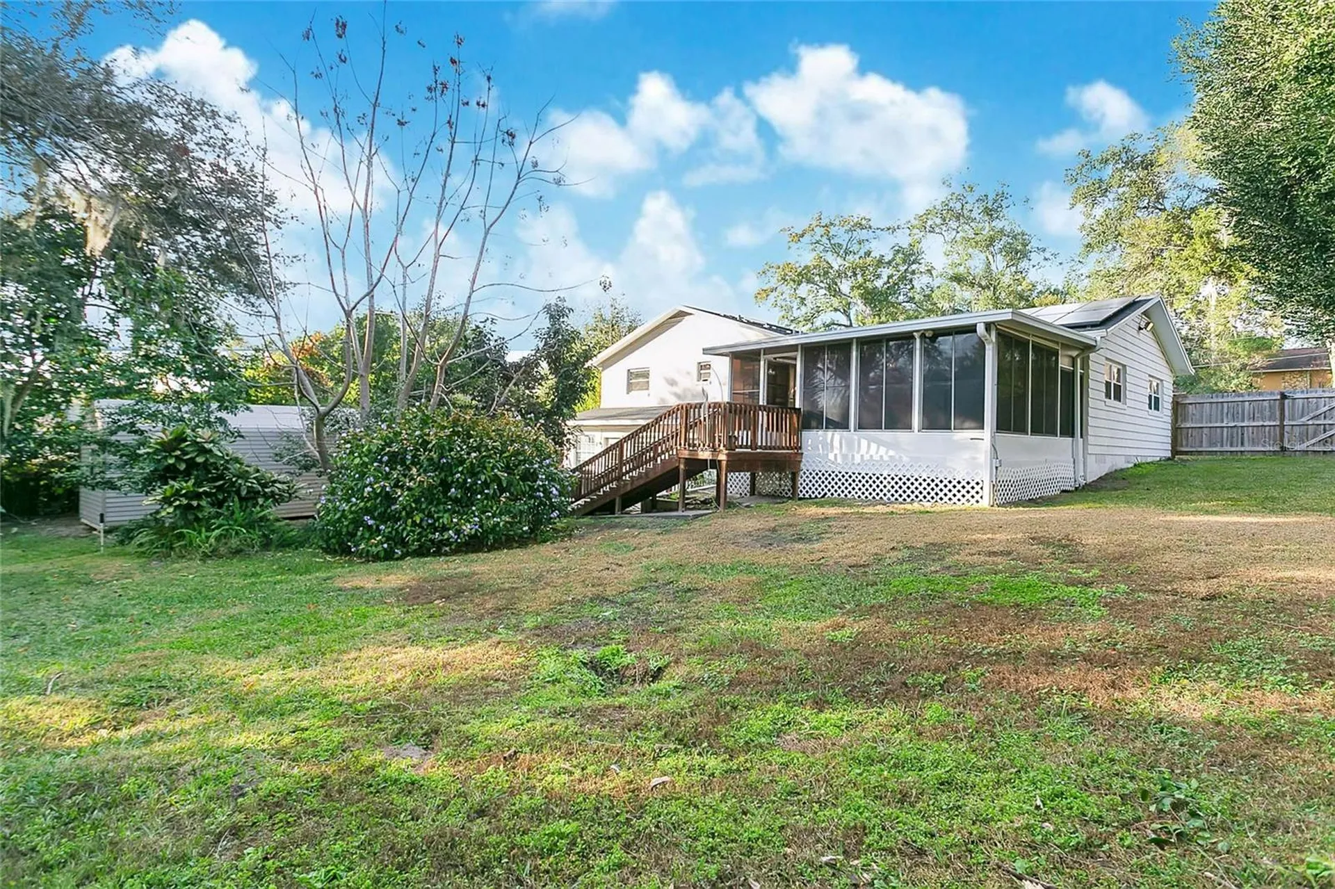 2704 Mendelin Street Apopka FL 32703