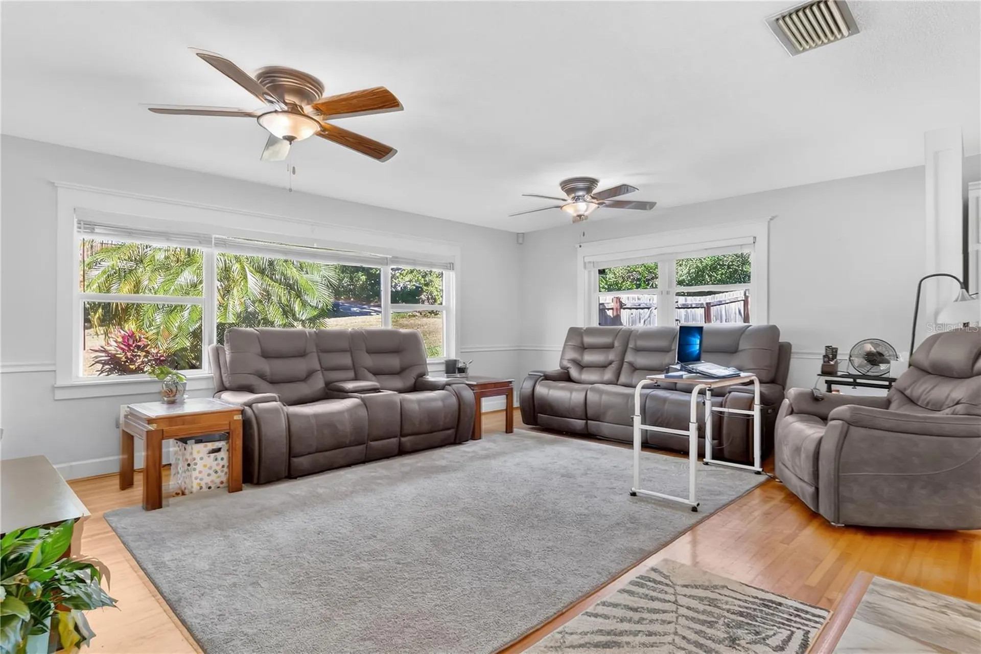 2704 Mendelin Street Apopka FL 32703