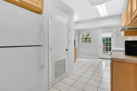 2704 Mendelin Street Apopka FL 32703