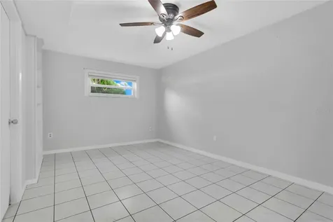 2704 Mendelin Street Apopka FL 32703