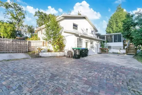 2704 Mendelin Street Apopka FL 32703