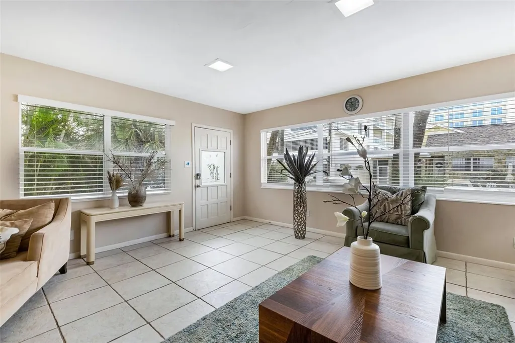 18 Heilwood Street Clearwater FL 33767