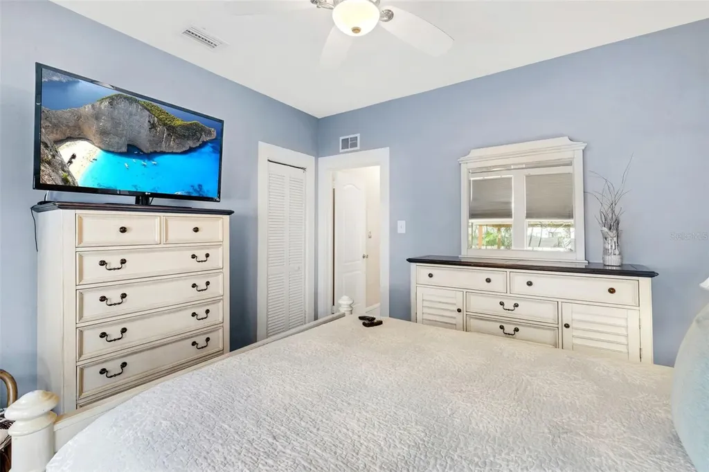 18 Heilwood Street Clearwater FL 33767