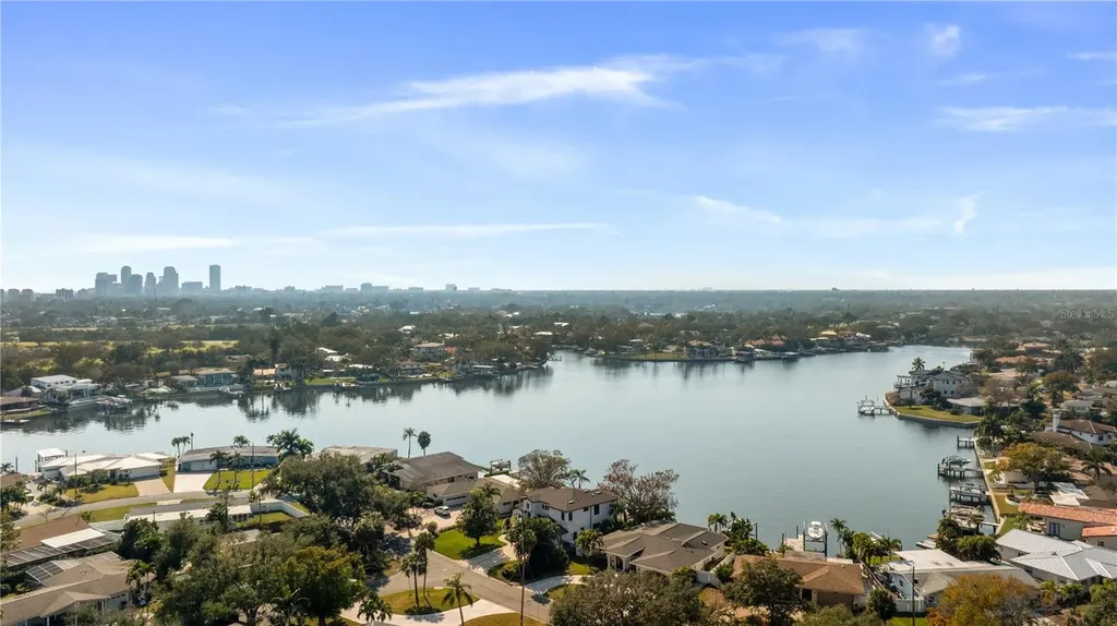 3598 10th Street NE St Petersburg FL 33704
