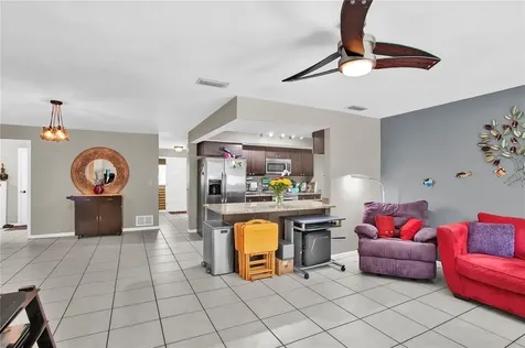 855 Fountainhead Drive Largo FL 33770