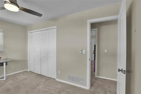 855 Fountainhead Drive Largo FL 33770