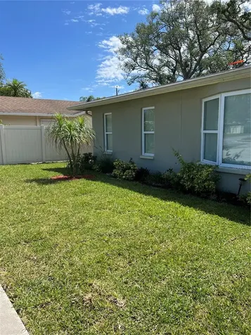 855 Fountainhead Drive Largo FL 33770