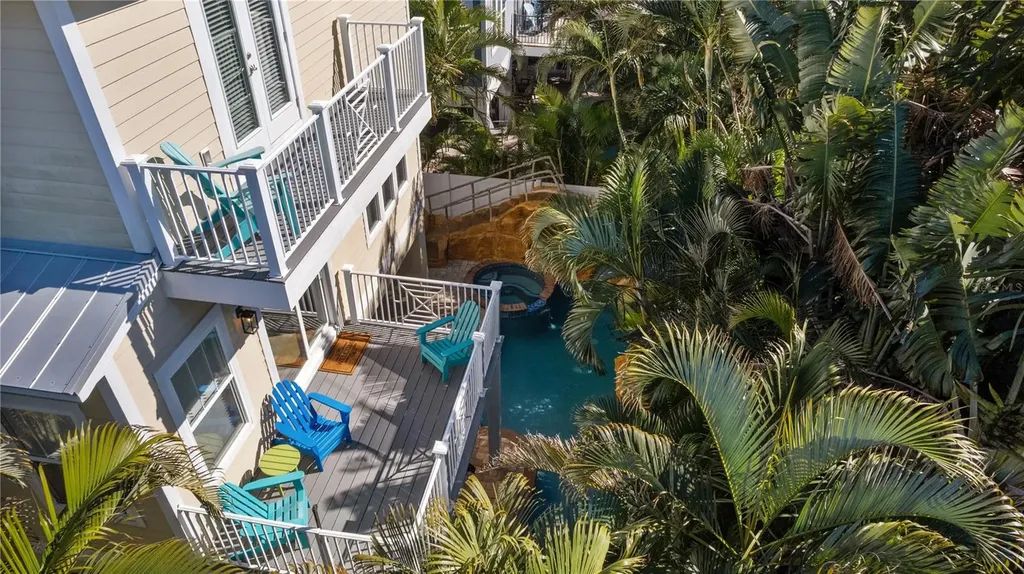 6908 Holmes Boulevard Holmes Beach FL 34217