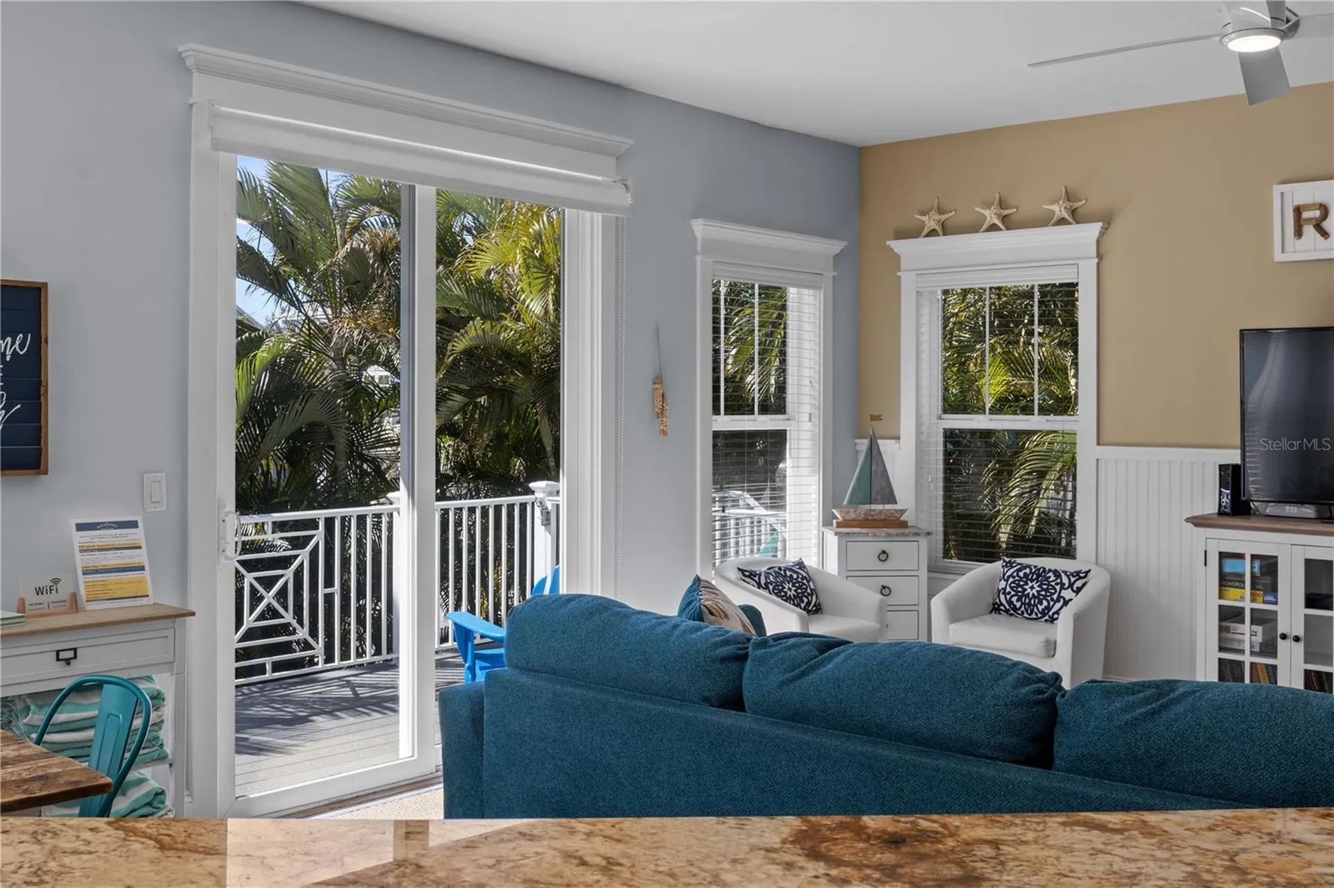 6908 Holmes Boulevard Holmes Beach FL 34217