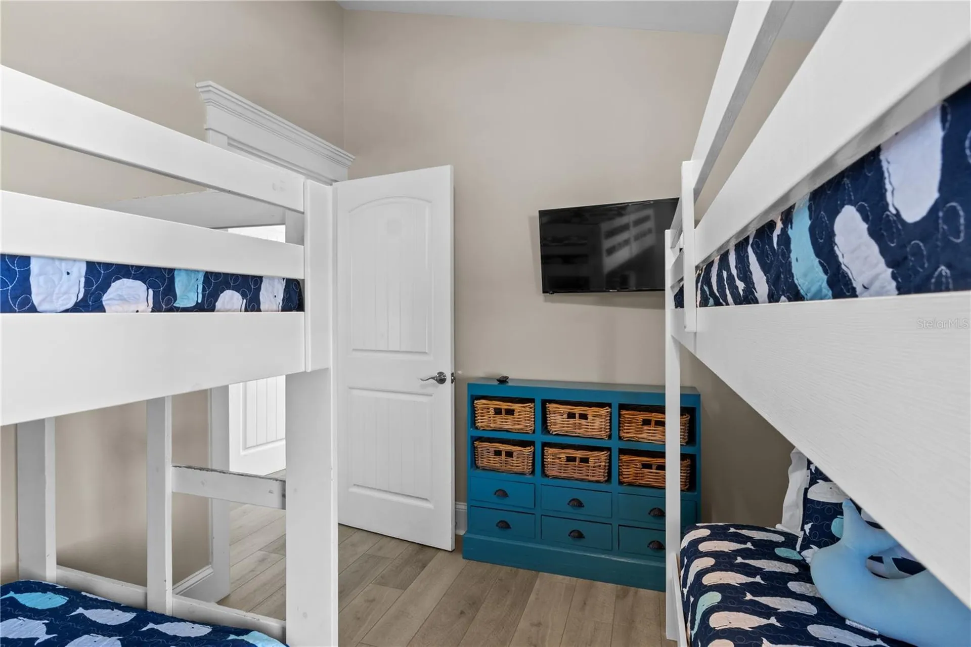 6908 Holmes Boulevard Holmes Beach FL 34217